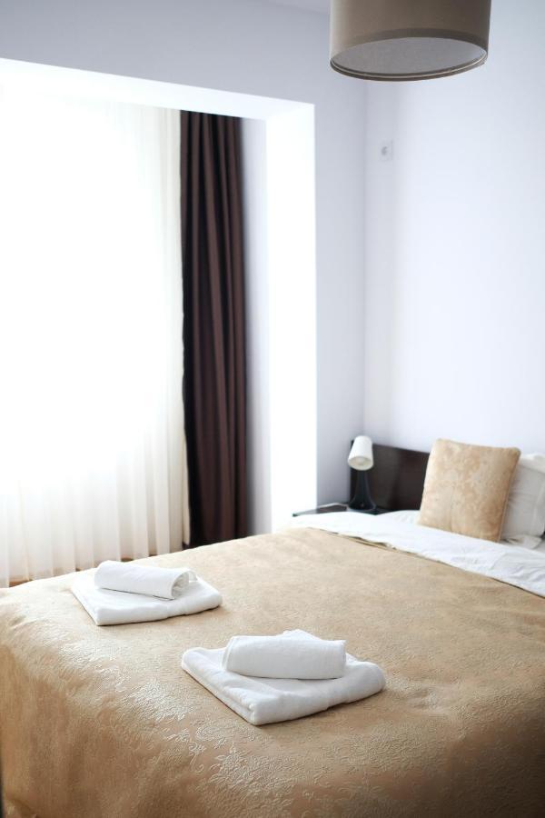 White Flat Apartment Bucharest Luaran gambar