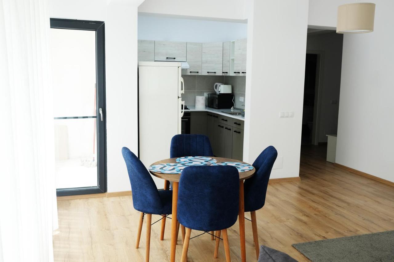 White Flat Apartment Bucharest Luaran gambar