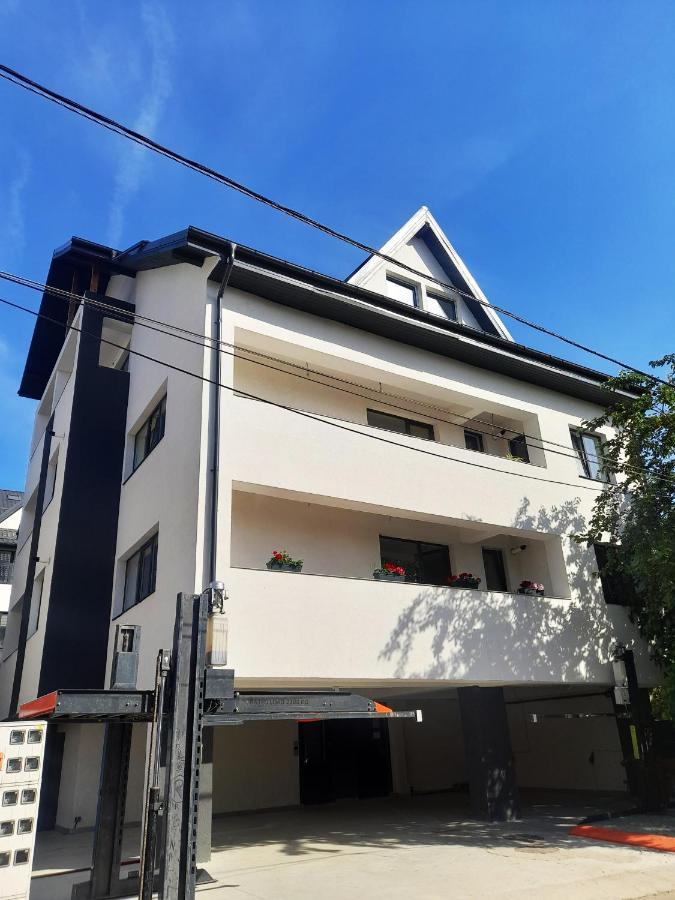 White Flat Apartment Bucharest Luaran gambar