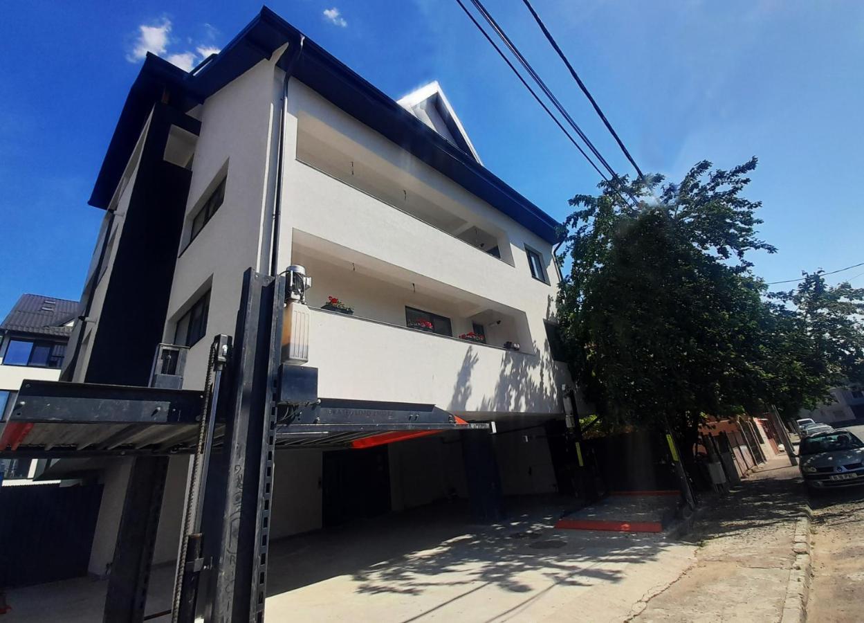 White Flat Apartment Bucharest Luaran gambar